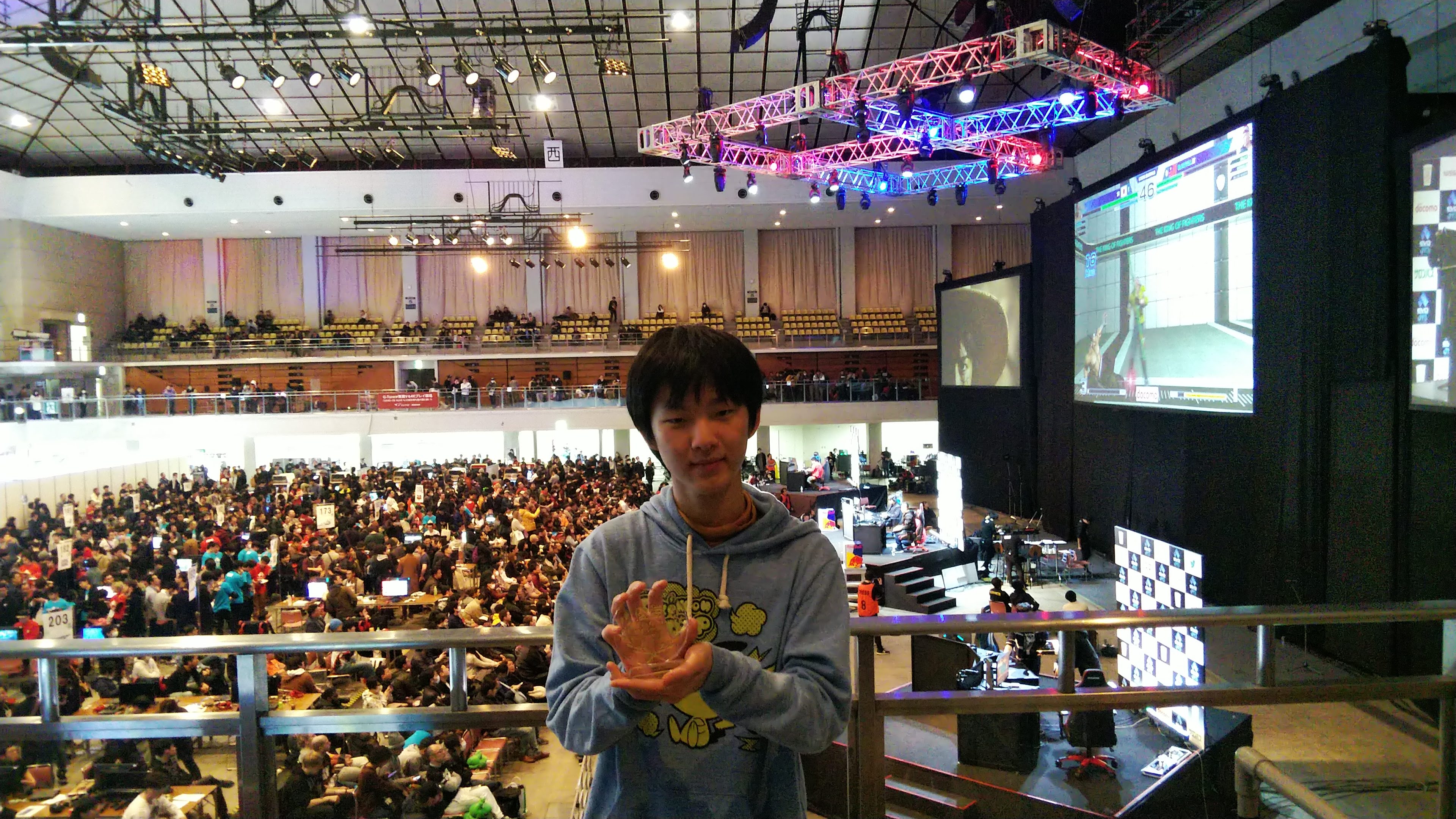 スタンダード部門優勝のN.L.O選手